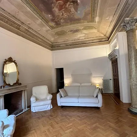 Ancient In * Firenze