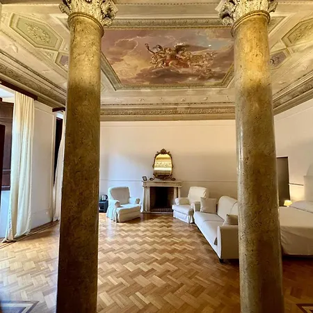 Ancient In ゲストハウス *